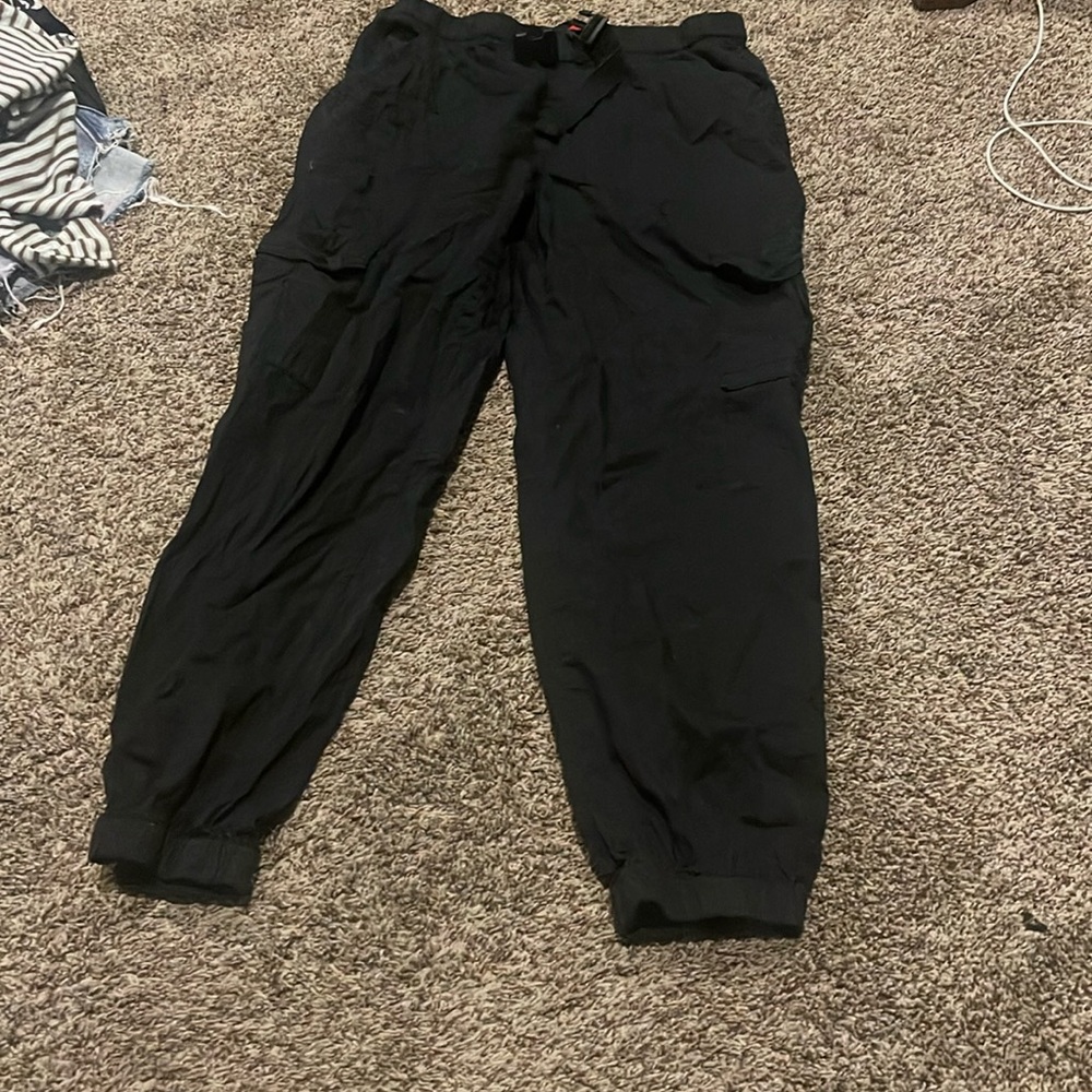 Women’s union Bay cargo